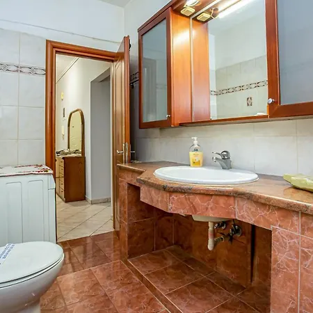 Elegant With 2 Bedrooms * Selanik